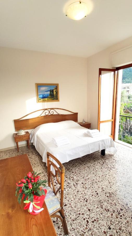 La Quiete A Un Passo Dal Centro Apartment Sorrento Exterior photo